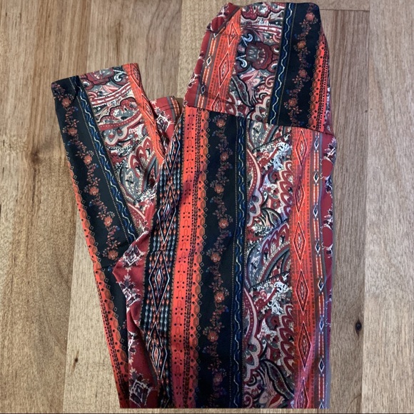 ❌DONATED❌Cherish Black Orange Multi-color High Waisted Buttery Soft Leggings - Picture 4 of 13